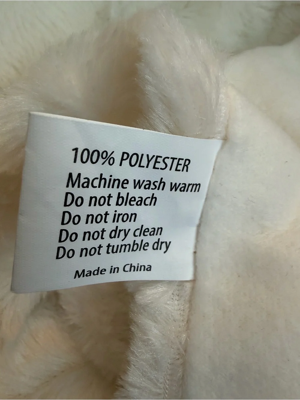 Plush Cozy Throw Blanket in Cream — Ultra-Soft Comfort